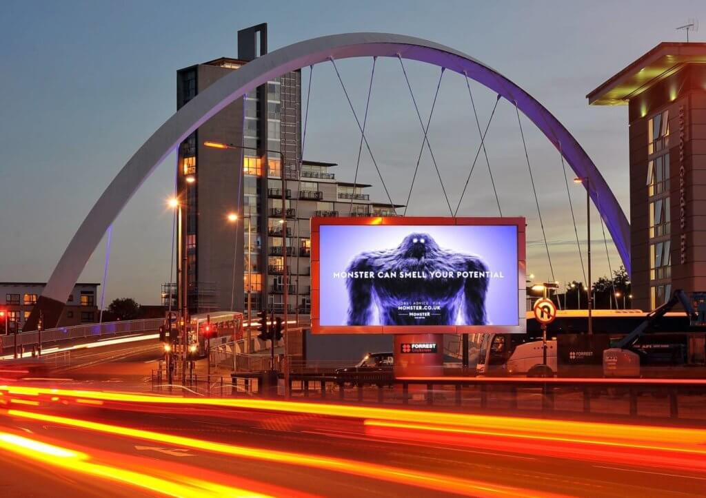 Belfast, Belfast screen 5 - digital out-of-home screen, real DOOH inventory bookable by the hour on Blindspot