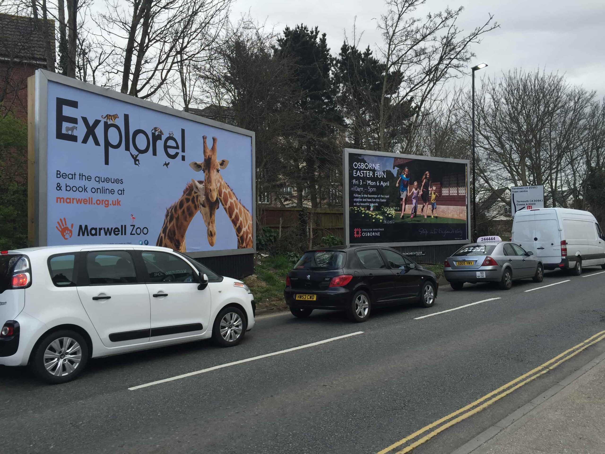 Bristol, Bristol screen 3 - digital out-of-home screen, real DOOH inventory bookable by the hour on Blindspot
