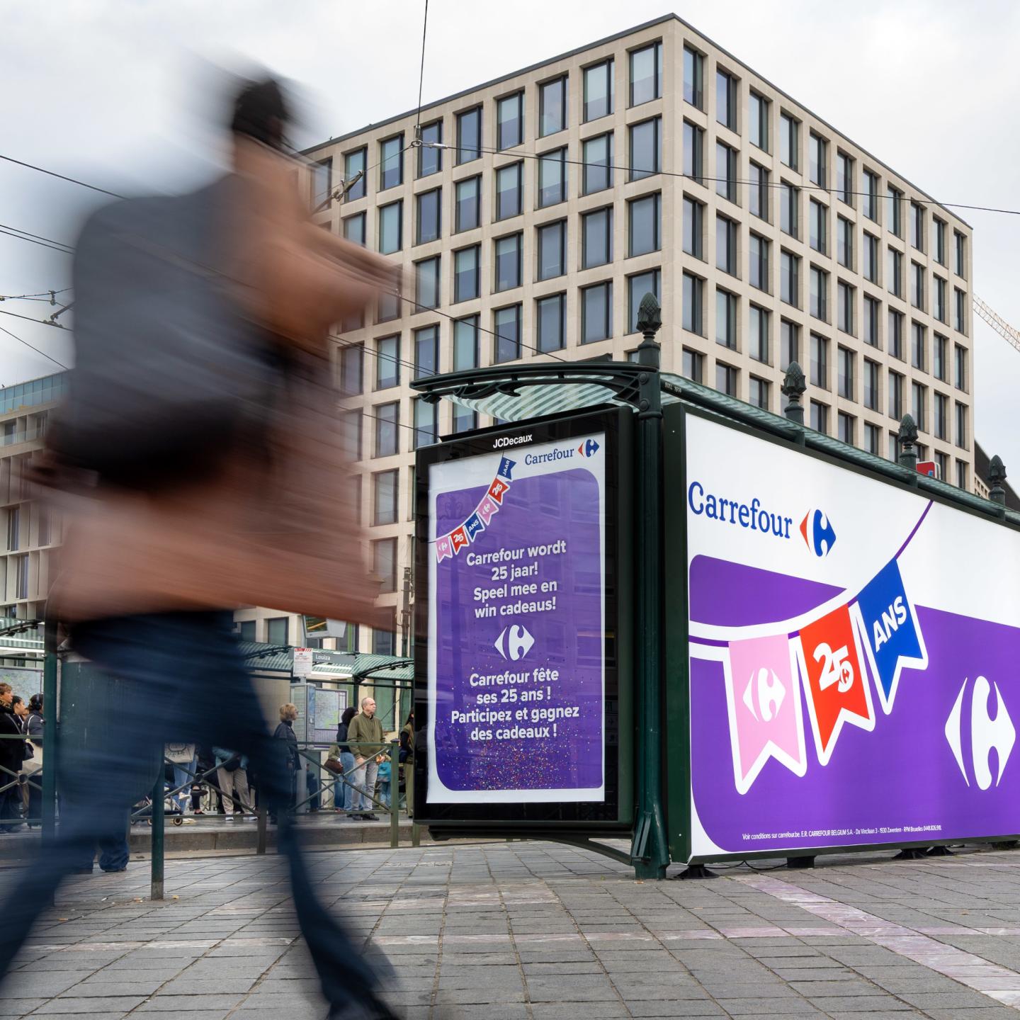 Brussels, large-format DOOH inventory bookable by the hour on Blindspot