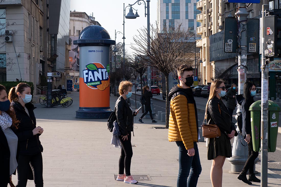 Premium advertising pillar in Piața Victoriei, central Bucharest