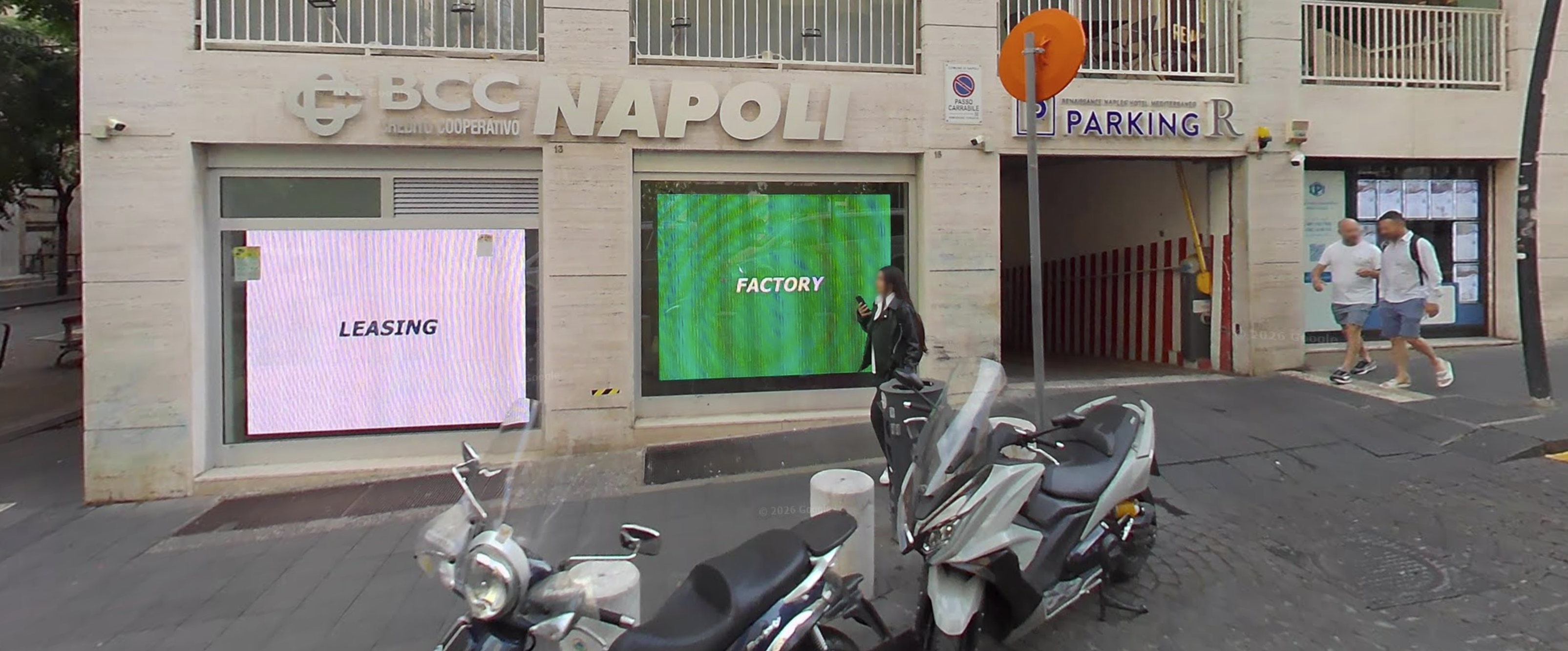 Catania, Catania city-centre display - digital out-of-home screen, real DOOH inventory bookable by the hour on Blindspot