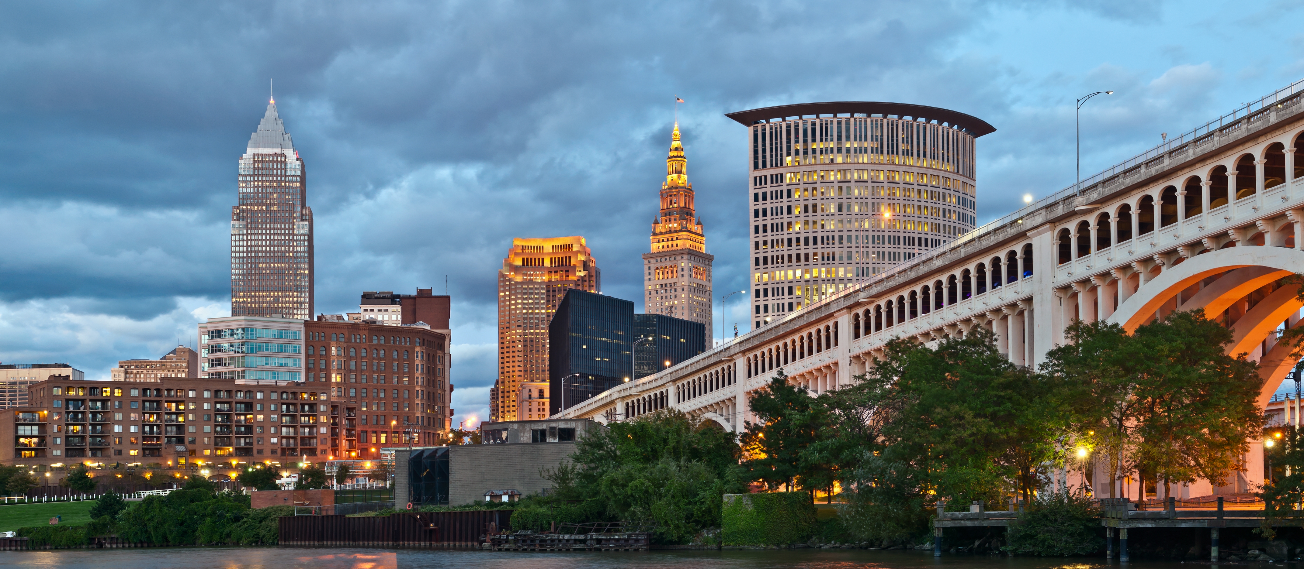 Cleveland, large-format DOOH inventory bookable by the hour on Blindspot