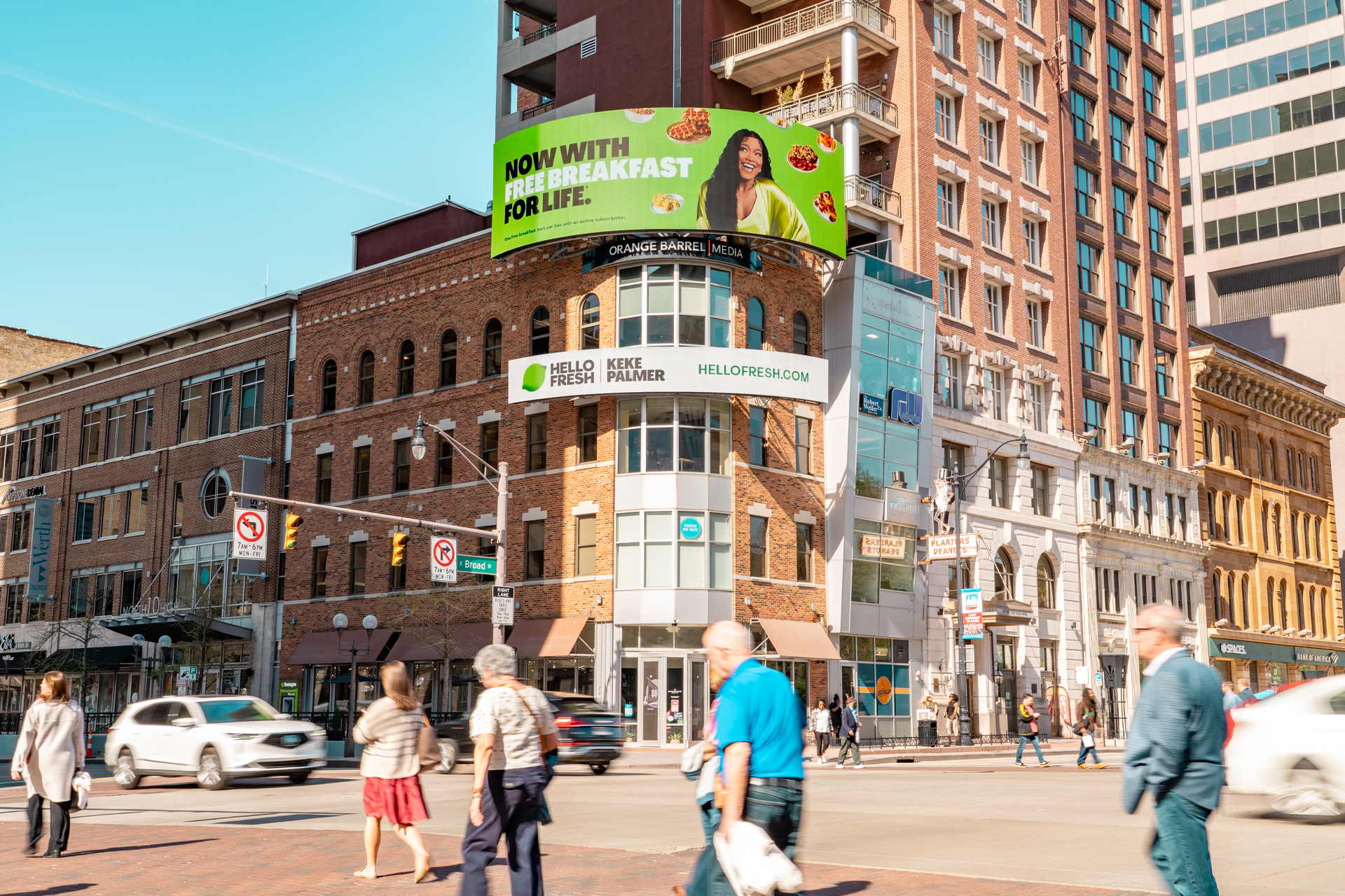 Columbus, Columbus digital billboard, market photography, real DOOH inventory bookable by the hour on Blindspot