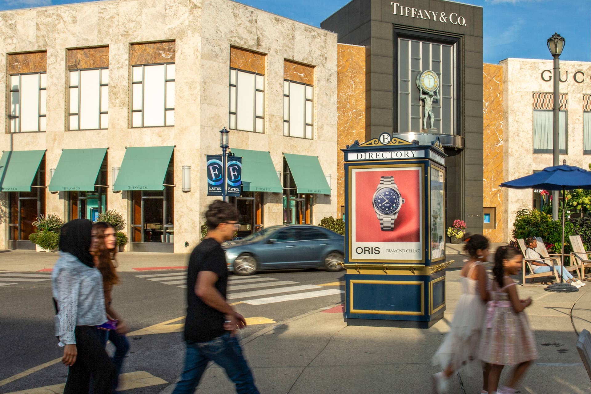 Columbus, Columbus full-motion spectacular, real DOOH inventory bookable by the hour on Blindspot