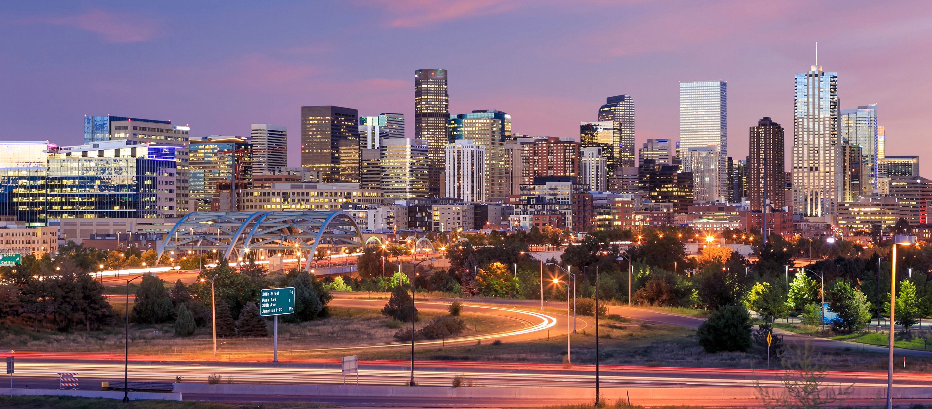 Denver, Lamar market, Denver, real DOOH inventory bookable by the hour on Blindspot