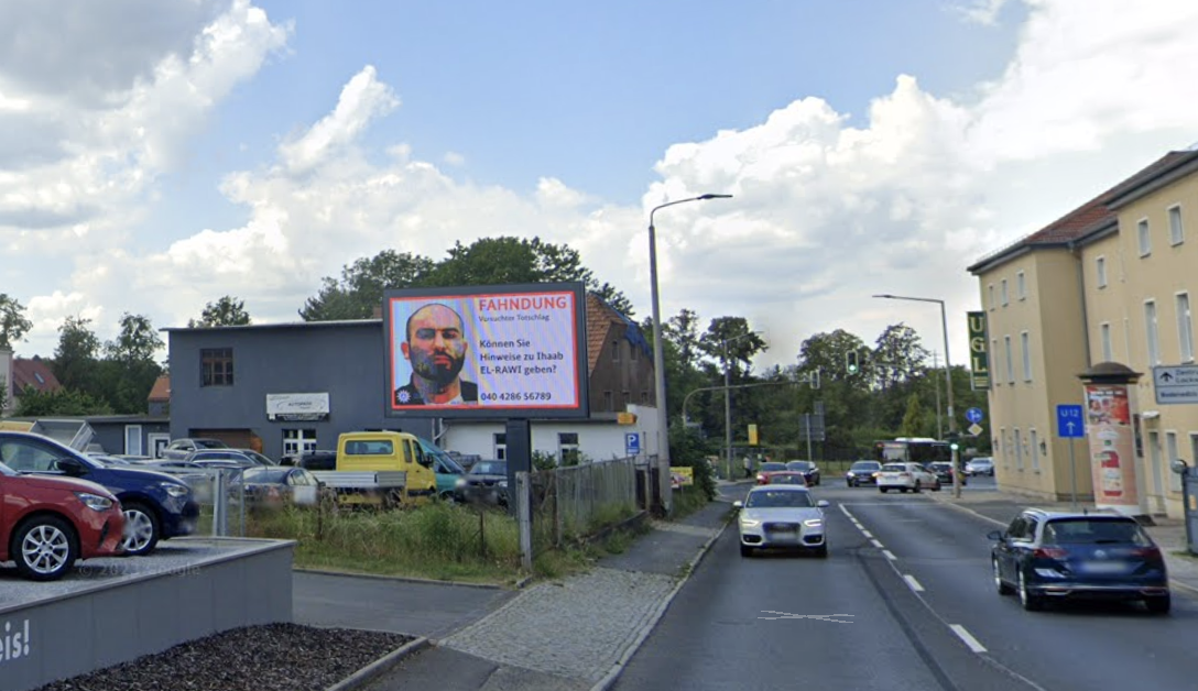 Dresden, Dresden street-level outdoor panel - digital out-of-home screen, real DOOH inventory bookable by the hour on Blindspot