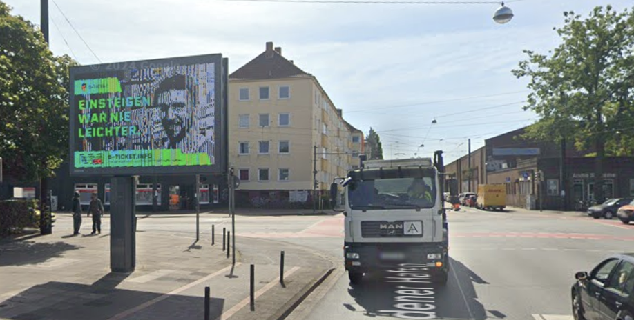 Hannover, 1 Am Lindener Hafen - digital out-of-home screen, real DOOH inventory bookable by the hour on Blindspot