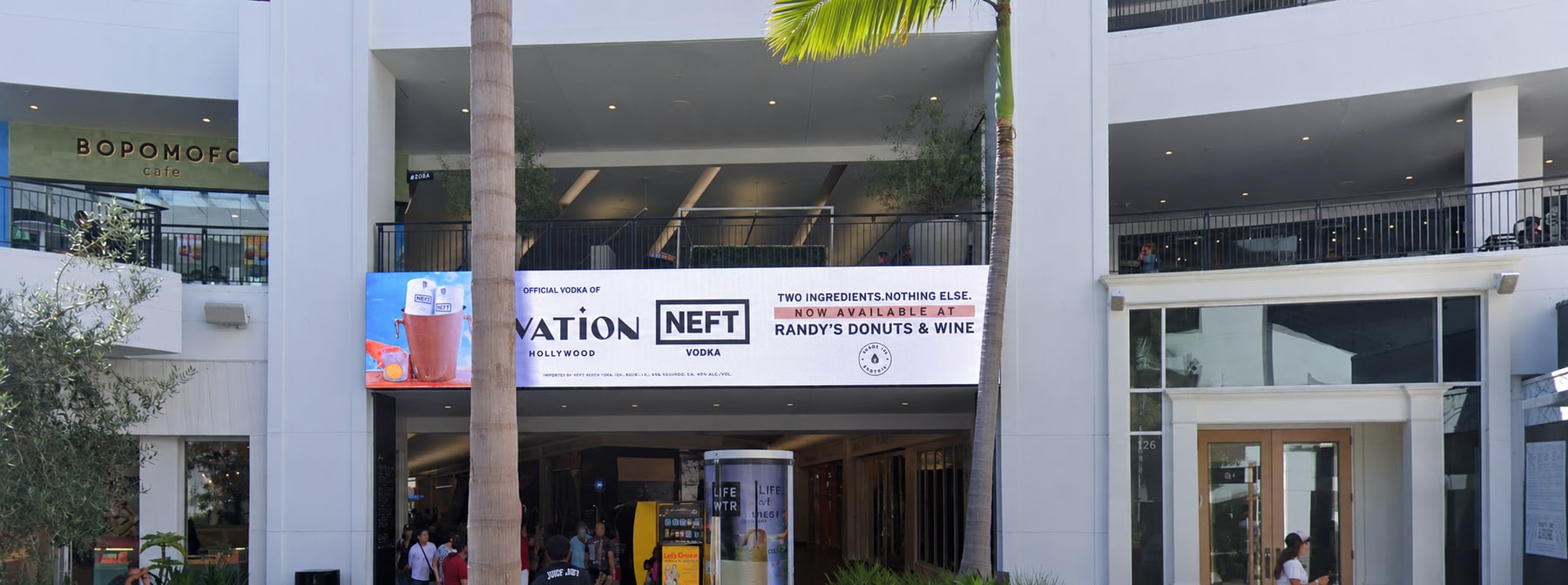 Los Angeles billboard at Ovation Hollywood, bookable by the hour on Blindspot