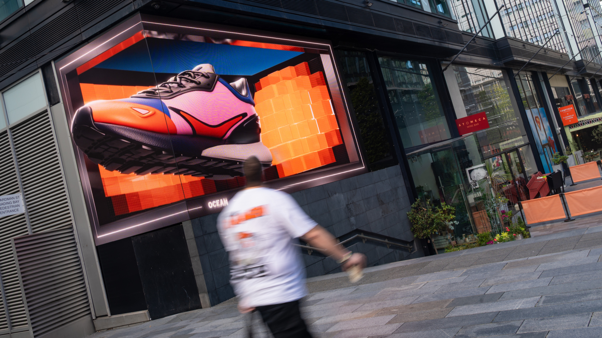 Manchester, large-format DOOH inventory bookable by the hour on Blindspot