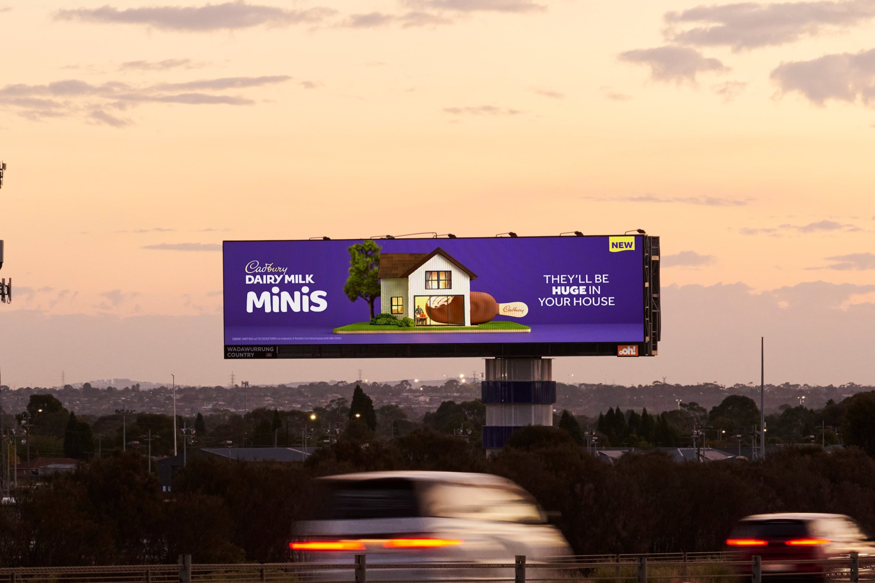 Melbourne, Digital OOH, Geelong VIC, real DOOH inventory bookable by the hour on Blindspot