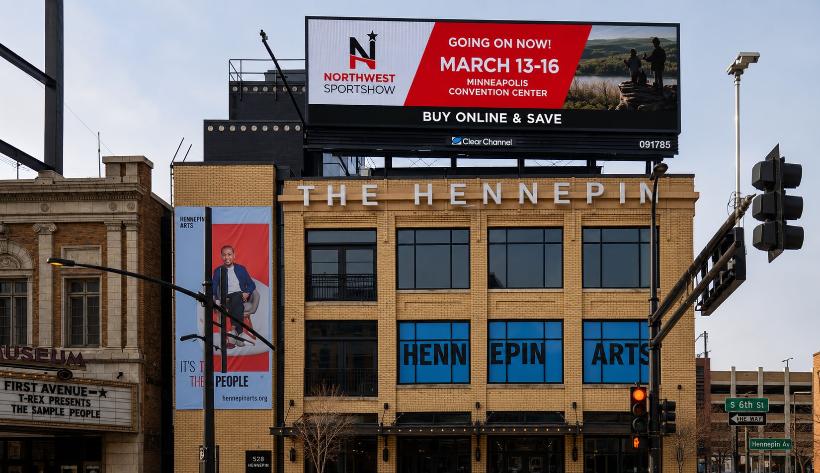 Minneapolis billboard at 900 Hennepin Ave, bookable by the hour on Blindspot