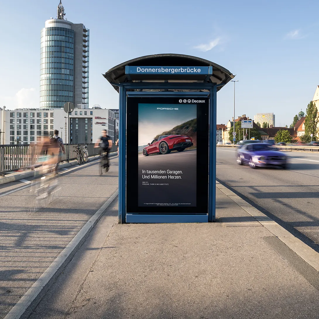 Munich, large-format DOOH inventory bookable by the hour on Blindspot