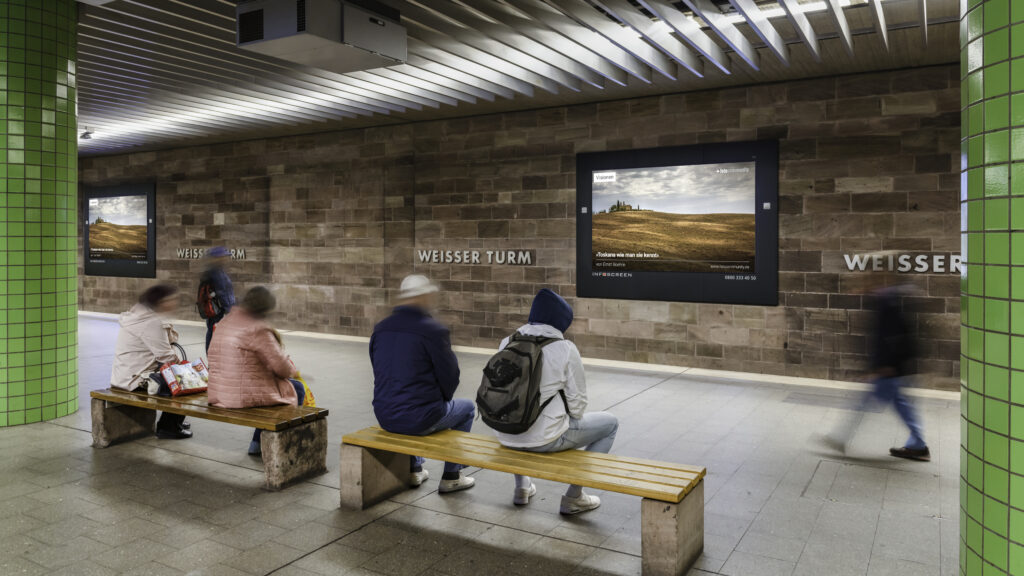 Nuremberg, U-Bahnhof Weißer Turm - digital out-of-home screen, real DOOH inventory bookable by the hour on Blindspot