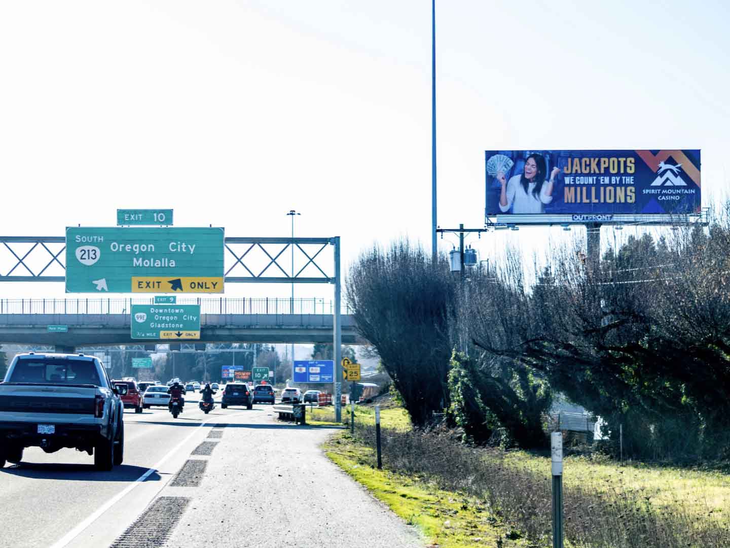 Portland, Casino billboard, Portland, real DOOH inventory bookable by the hour on Blindspot