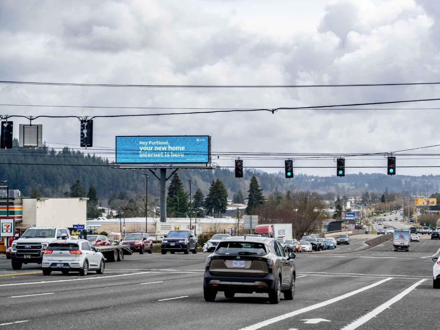 Portland, AT&T billboard, Portland, real DOOH inventory bookable by the hour on Blindspot
