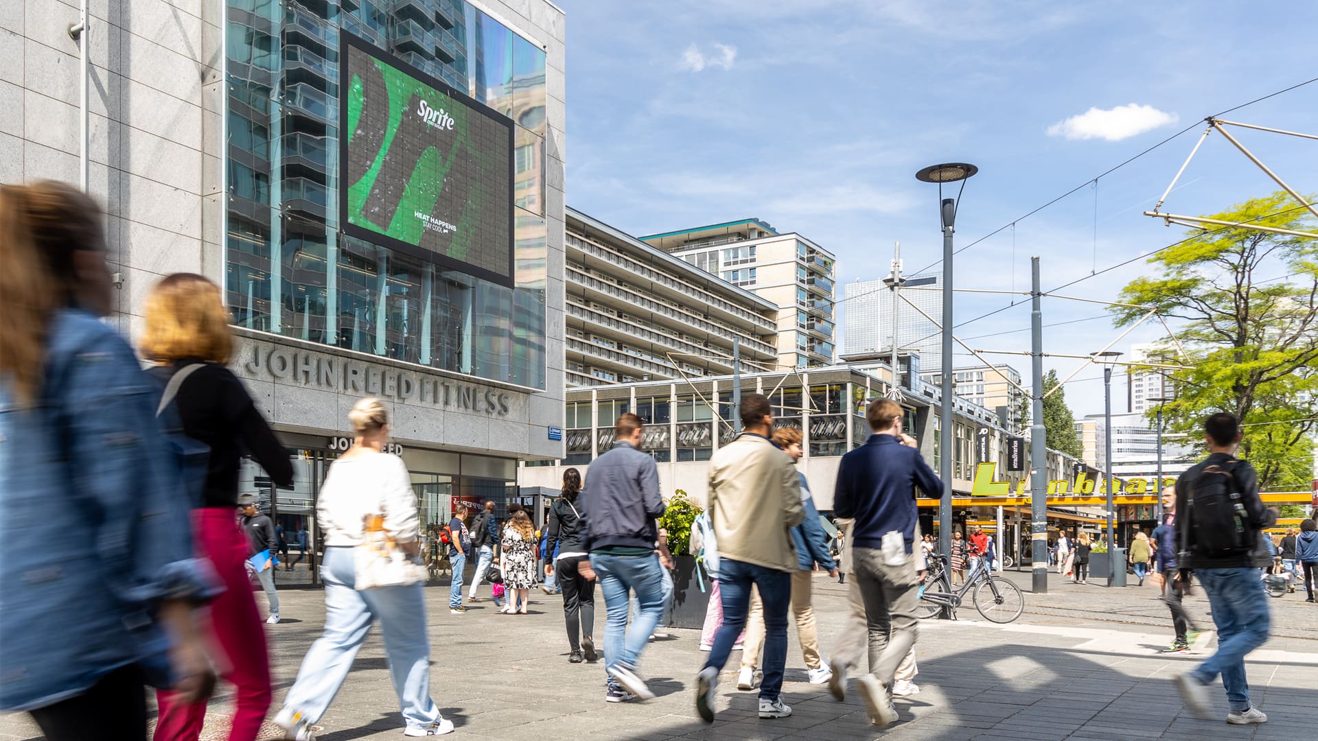 Rotterdam, large-format DOOH inventory bookable by the hour on Blindspot