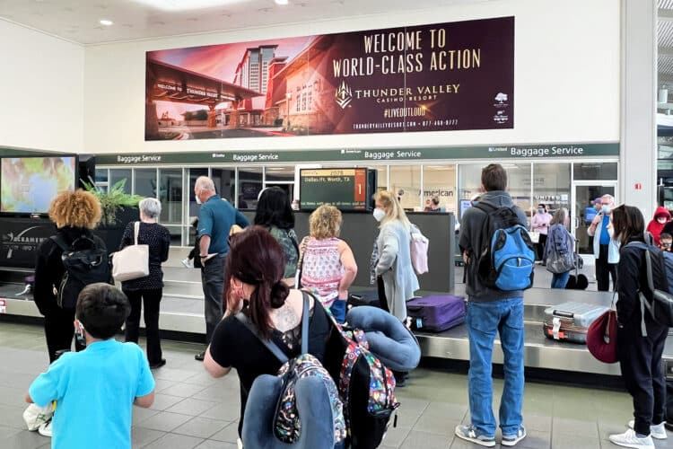 Sacramento, SMF airport advertising, Sacramento, real DOOH inventory bookable by the hour on Blindspot