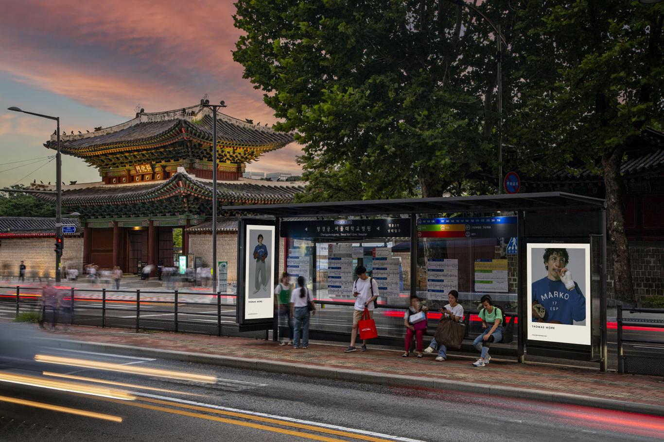 Seoul, large-format DOOH inventory bookable by the hour on Blindspot