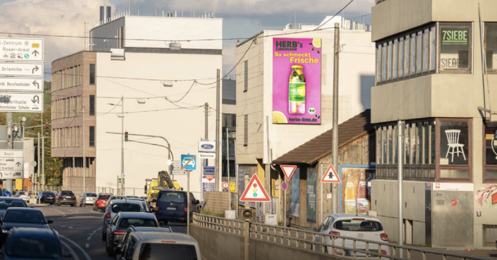 Stuttgart, Steiermärker Straße - digital out-of-home screen, real DOOH inventory bookable by the hour on Blindspot