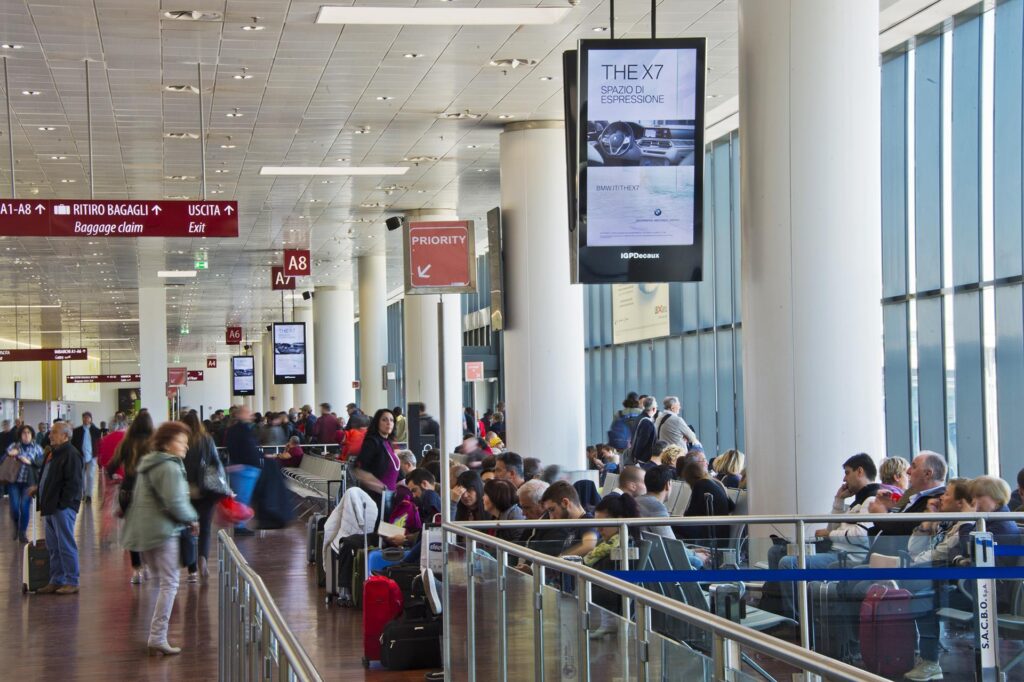 Capture attention at Bergamo Airport with Blindspot's dynamic screens. Elevate brand visibility and engage with a captive audience.